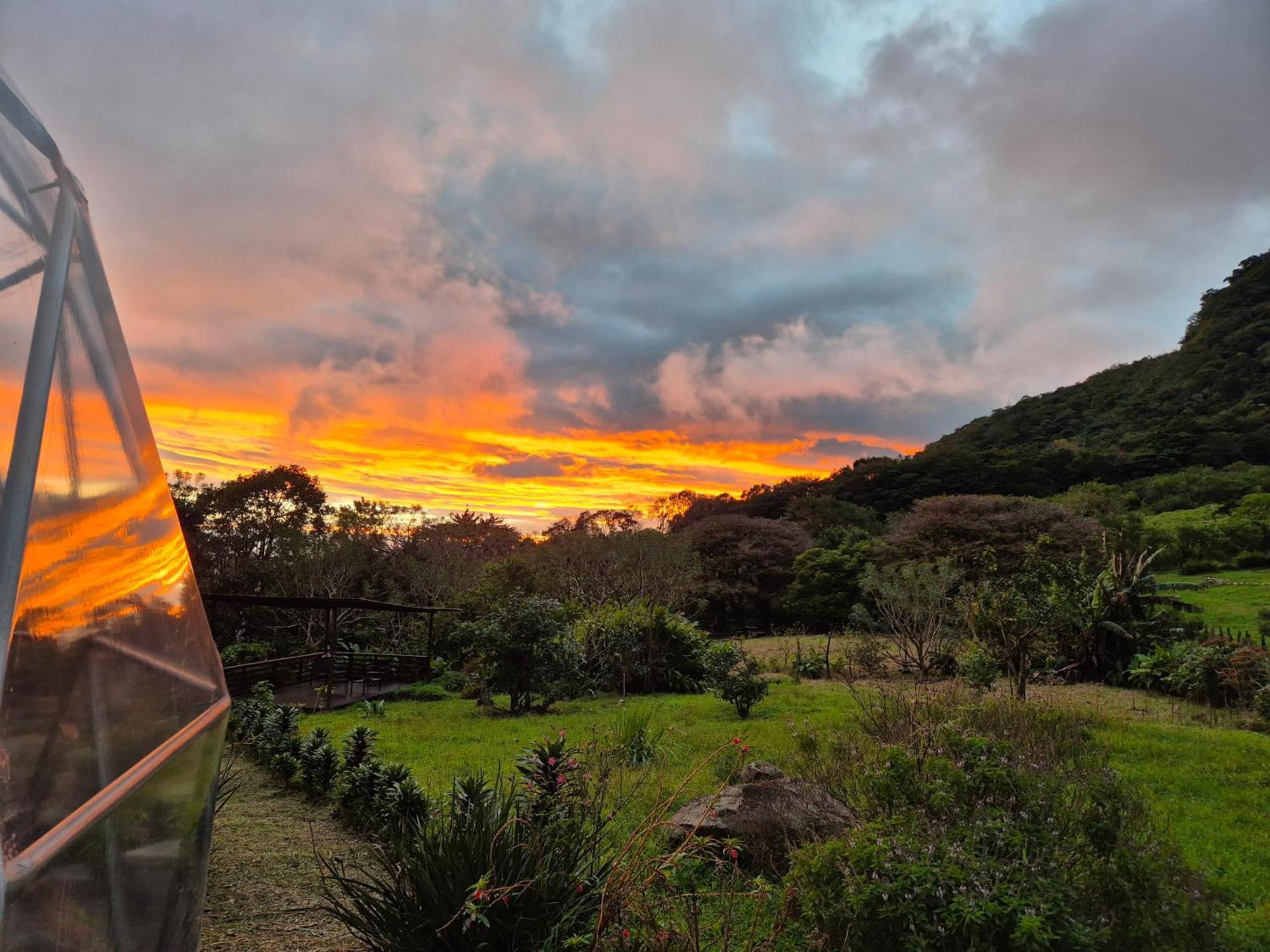 Glamping Monteverde Ngoại thất bức ảnh